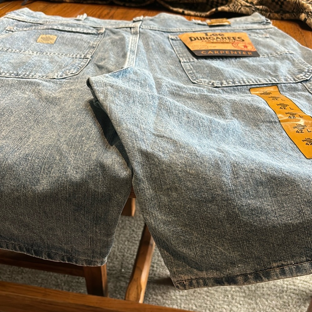 NWT Lee Dungarees Carpenter Shorts. Men's size 42